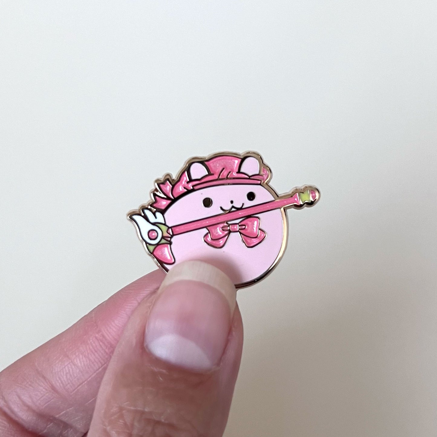 CardCollecting Wand Tuzi Stabbie Enamel Pin